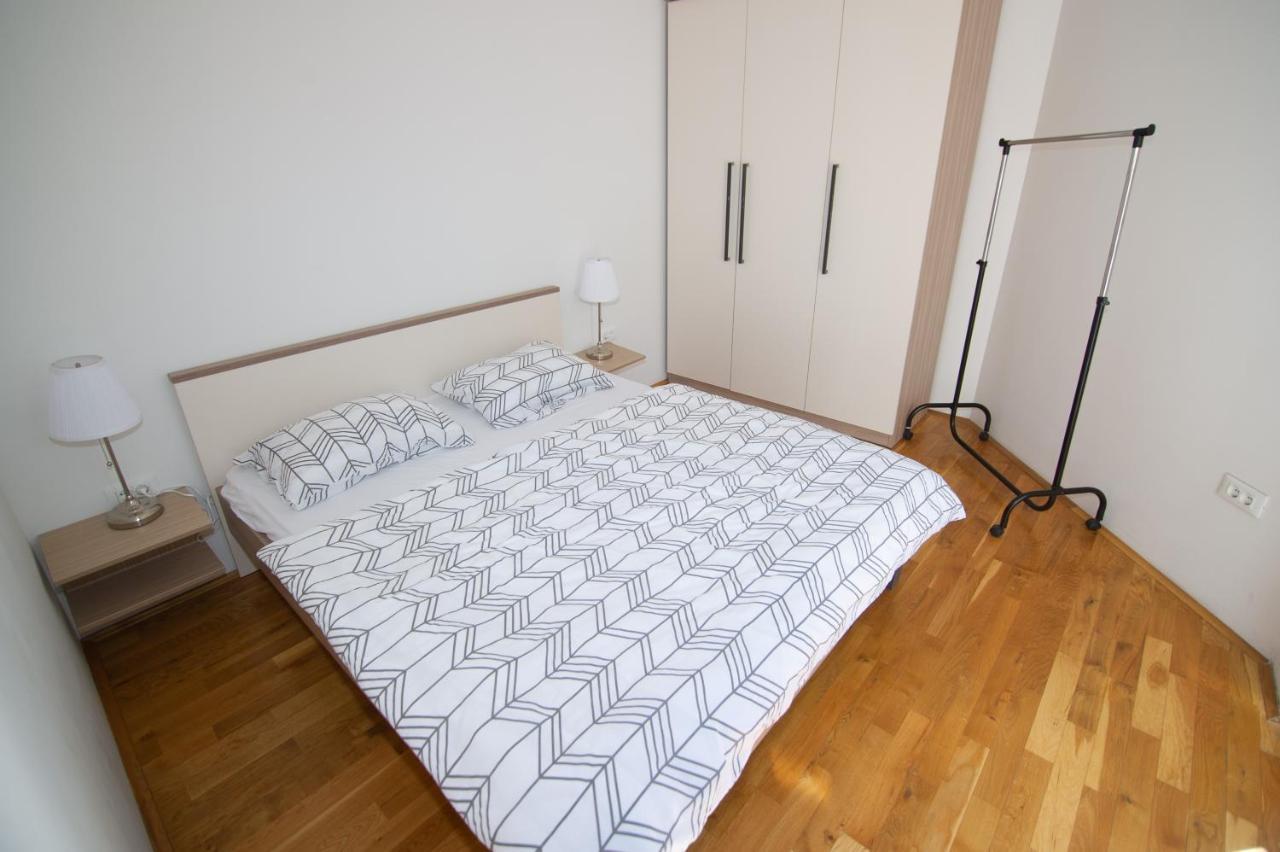 Apartment Davor Малинска Экстерьер фото