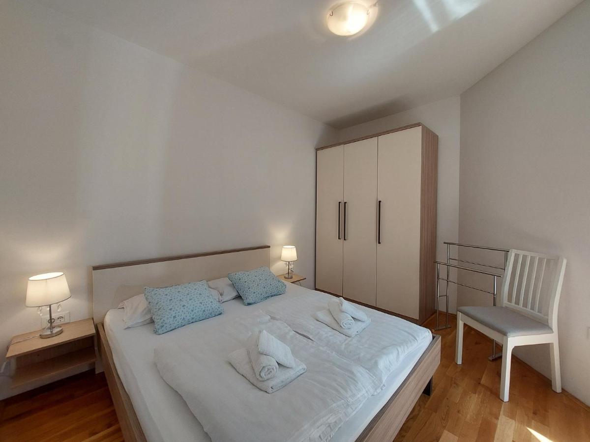 Apartment Davor Малинска Экстерьер фото
